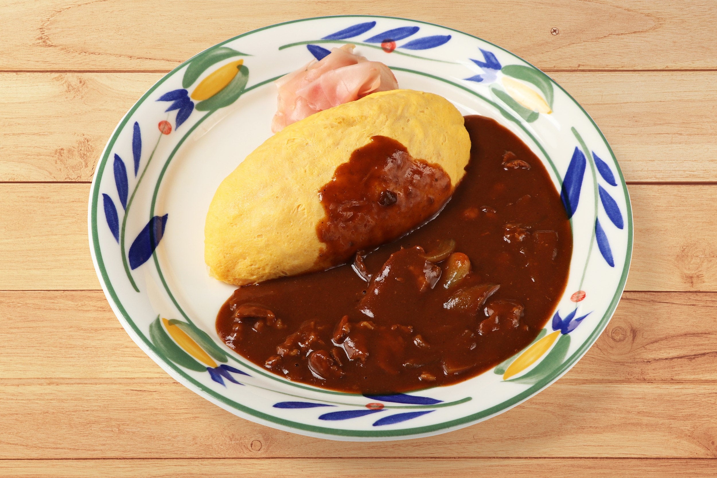 ビーフカレーオムライス | 北極星 甲子園プラス店